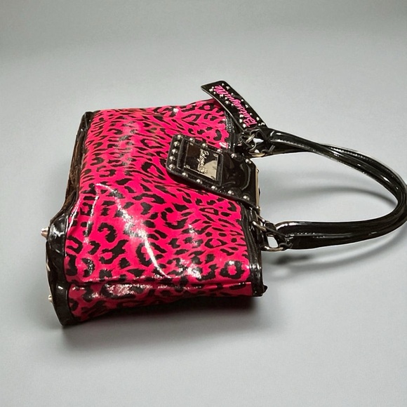 Betsey Johnson Vibrant Pink and Black Leopard Tote Bag - Picture 5 of 9